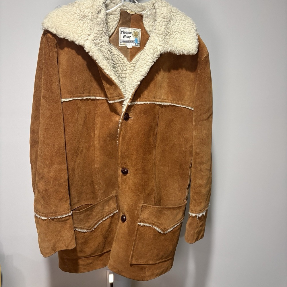 VTG Pioneer Wear Suede Leather Sherpa Lined Western Ranch Coat Jacket Sz 44 70s